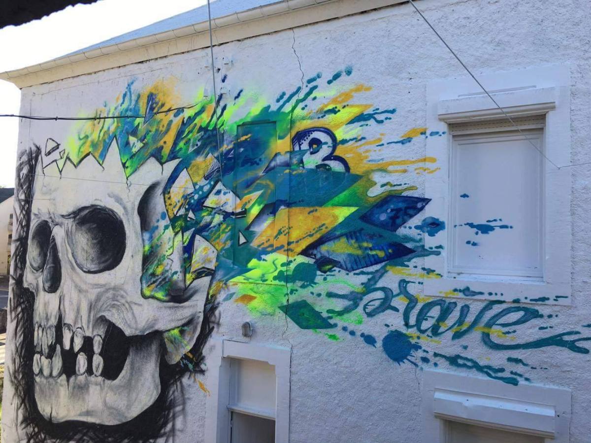 HOUSE OF BRAVES – HOUSE&nbsp;PARTY